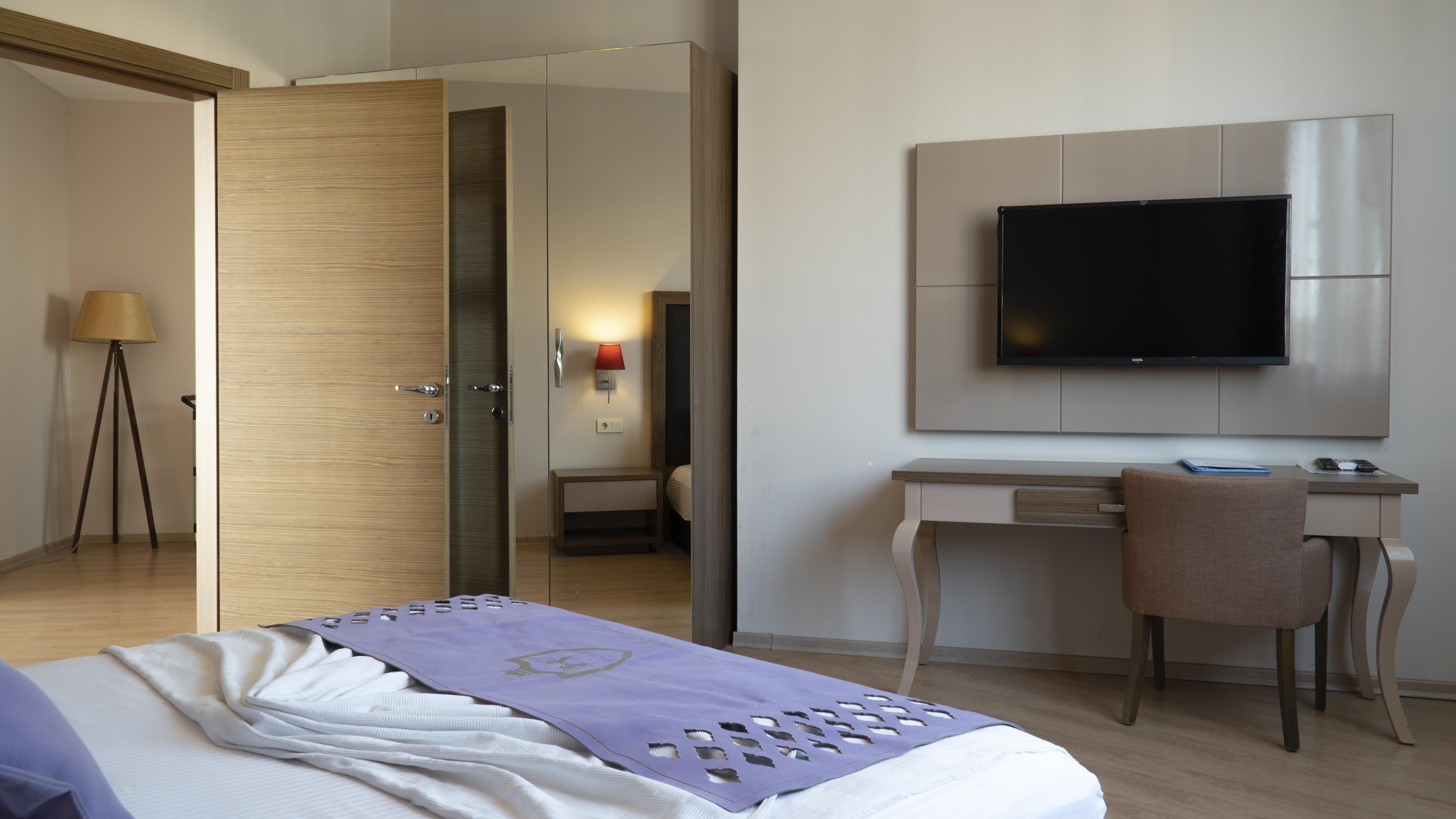 Ladies Beach Suite Hotel (Adults Only) Kusadası Esterno foto