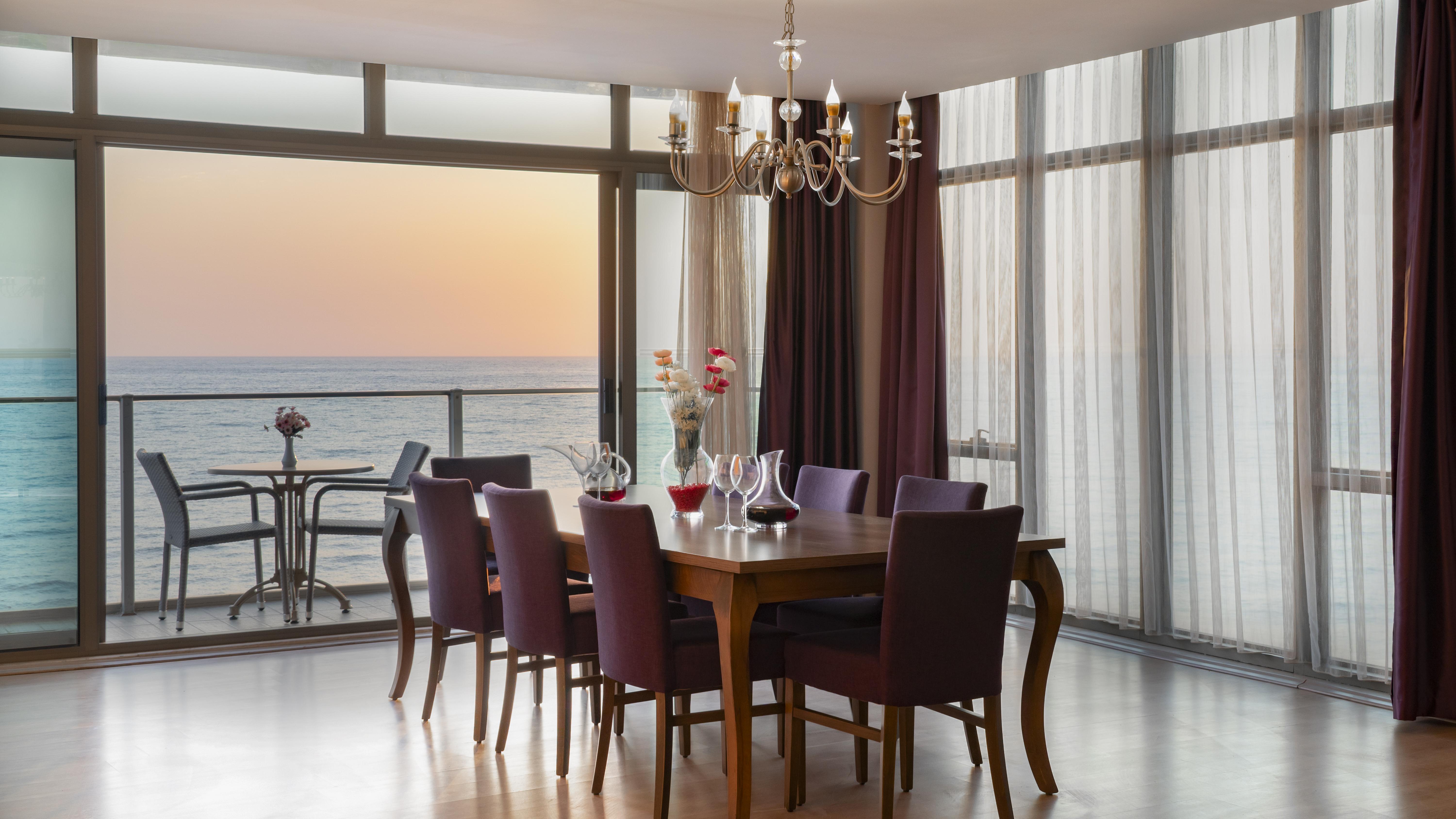 Ladies Beach Suite Hotel (Adults Only) Kusadası Esterno foto