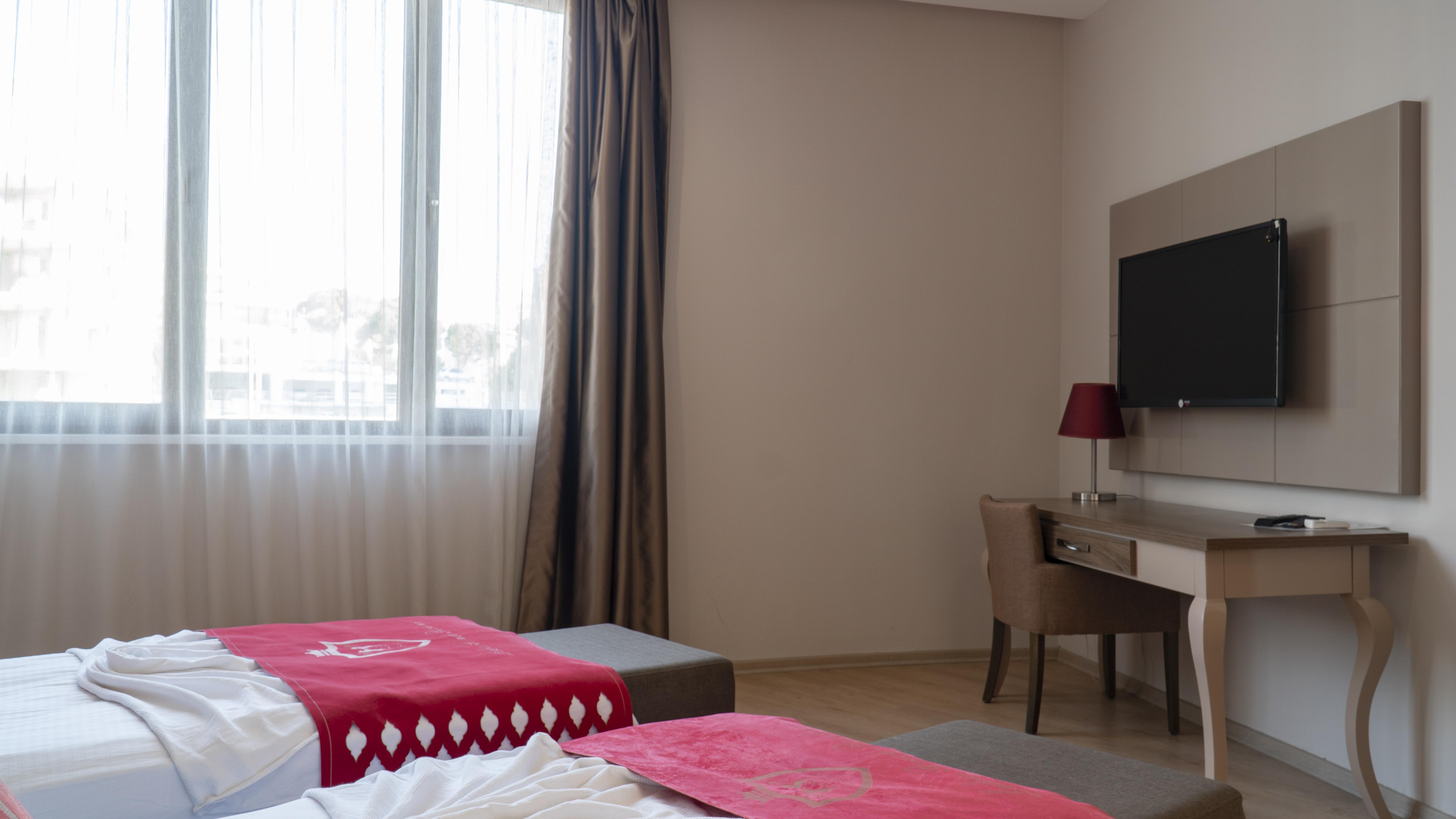 Ladies Beach Suite Hotel (Adults Only) Kusadası Esterno foto