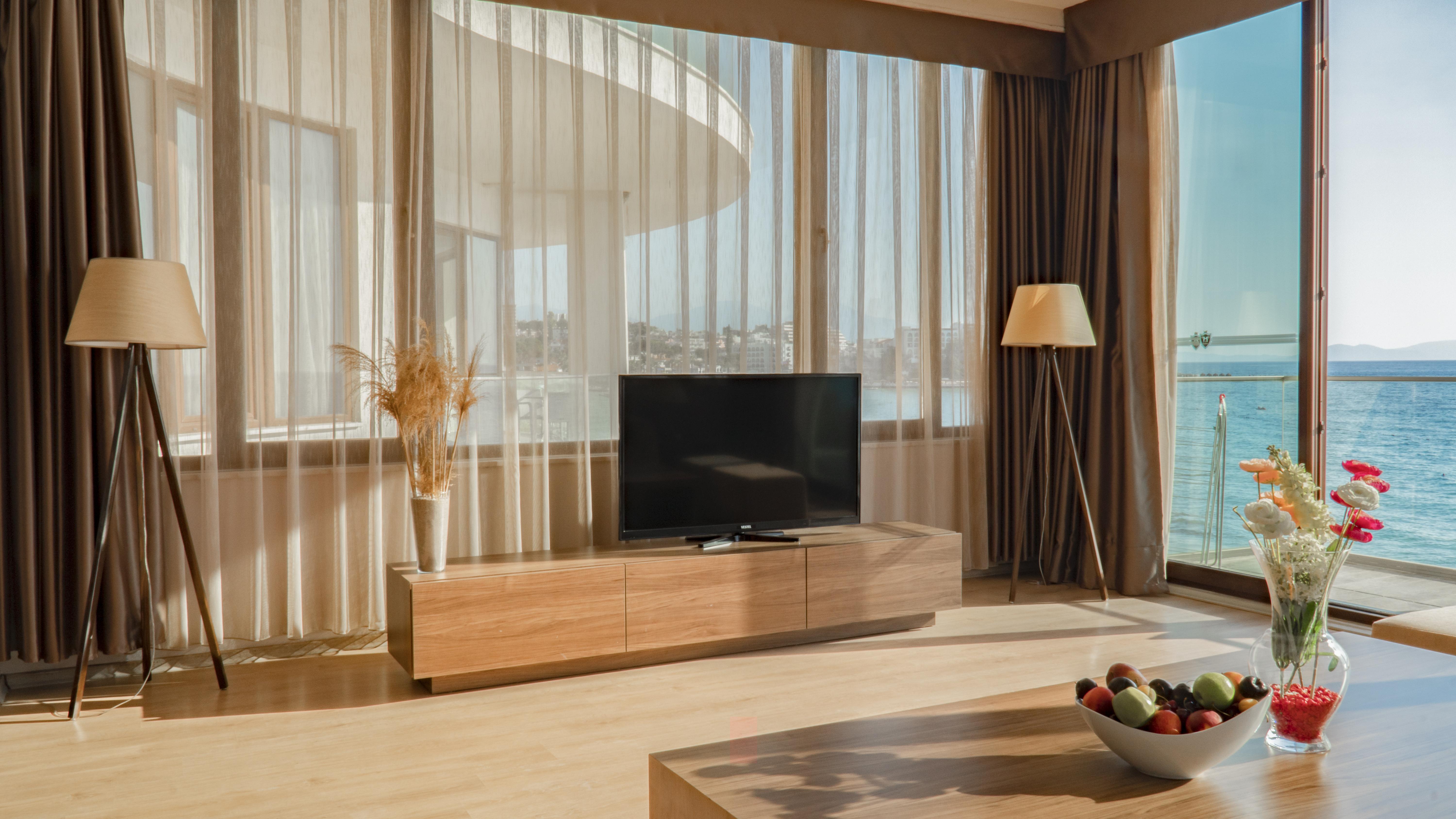 Ladies Beach Suite Hotel (Adults Only) Kusadası Esterno foto