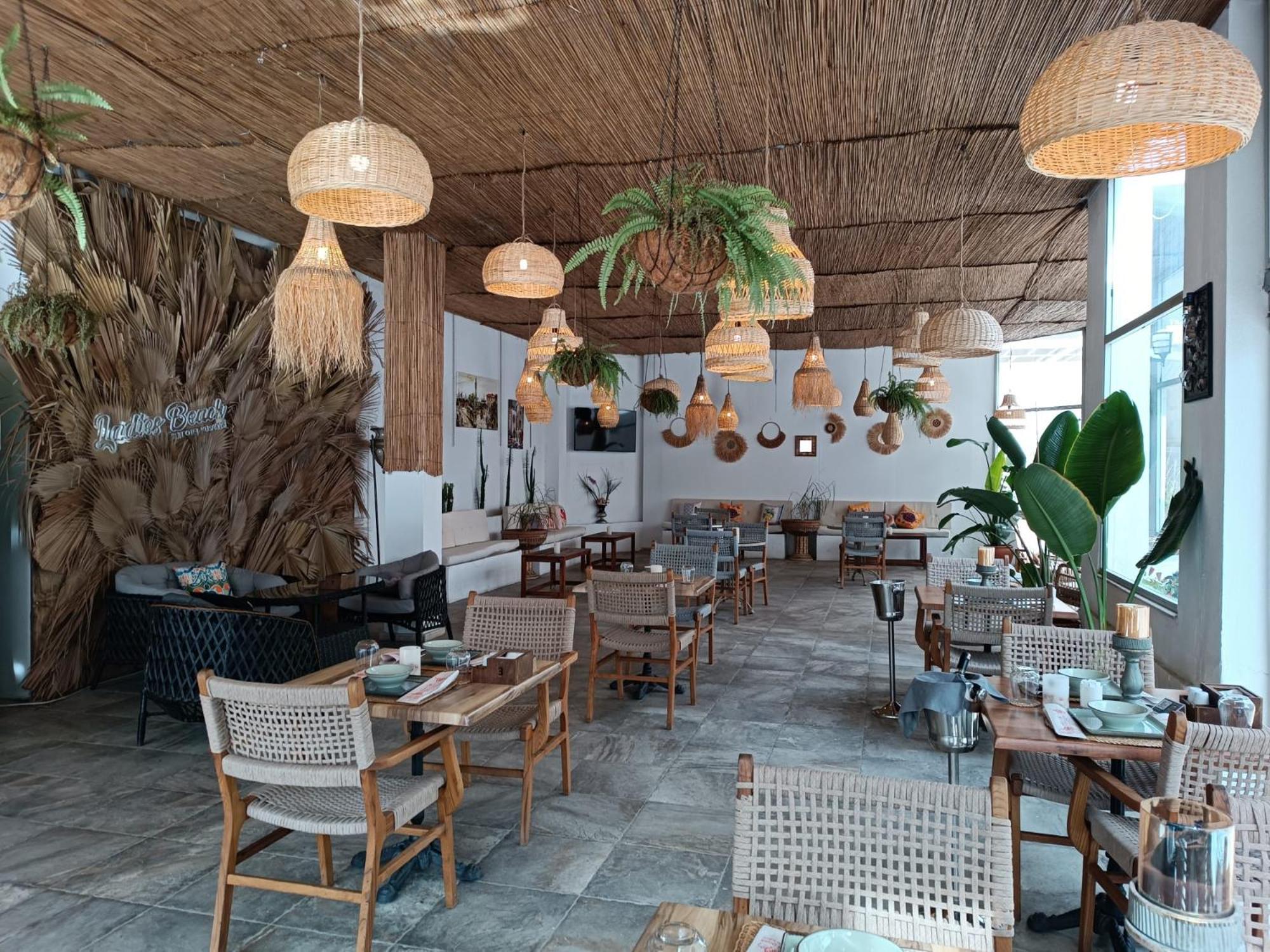 Ladies Beach Suite Hotel (Adults Only) Kusadası Esterno foto