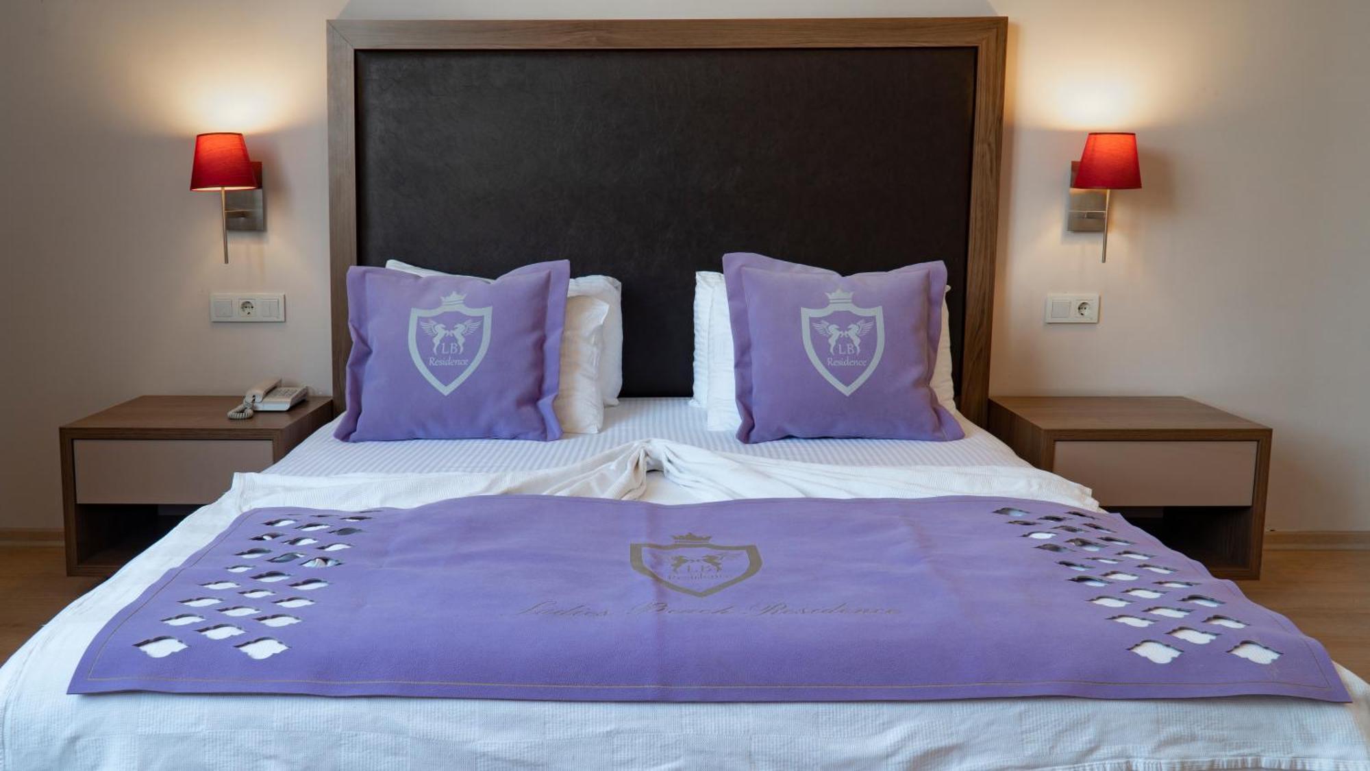 Ladies Beach Suite Hotel (Adults Only) Kusadası Esterno foto