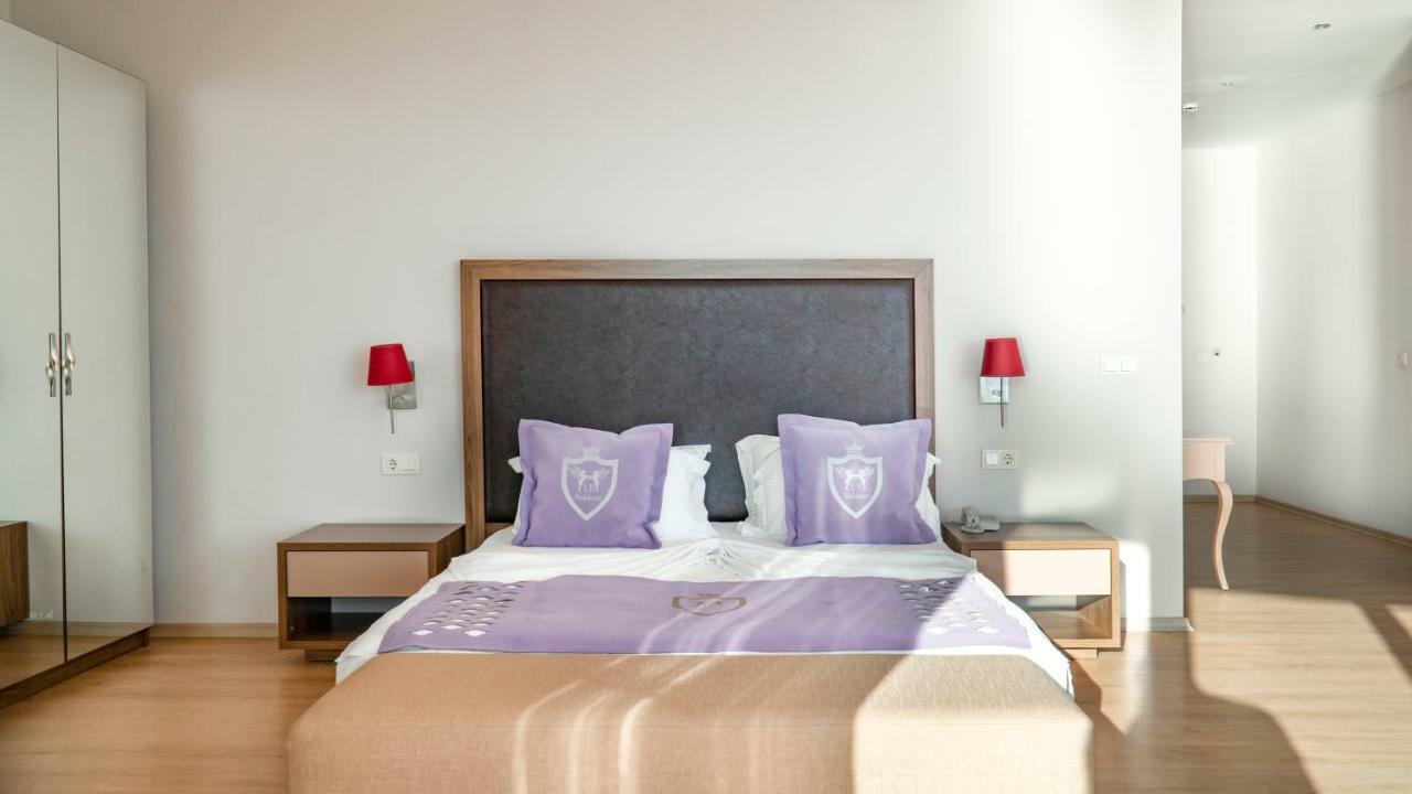 Ladies Beach Suite Hotel (Adults Only) Kusadası Esterno foto
